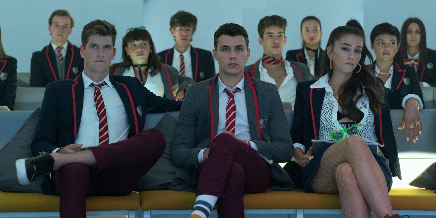 Several students at an assembly in Netflix's Élite.