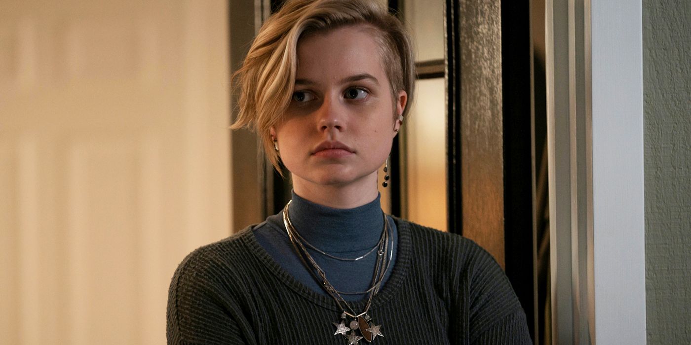 angourie-rice-mare-of-easttown-social
