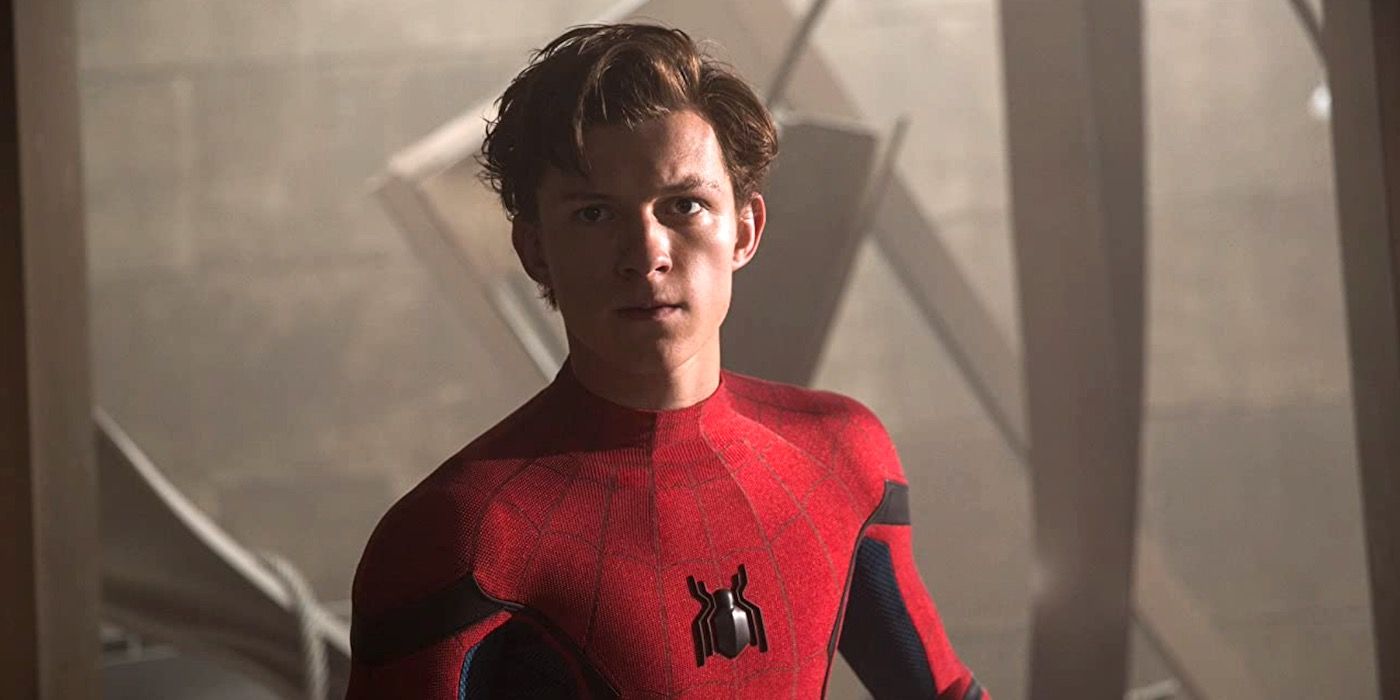 Spider-Man: No Way Home Images Show Tom Holland Back at School