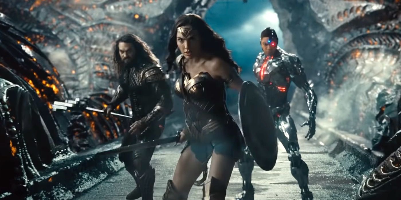 zack-snyder-justice-league-gadot-fisher-momoa-fight-social-featured