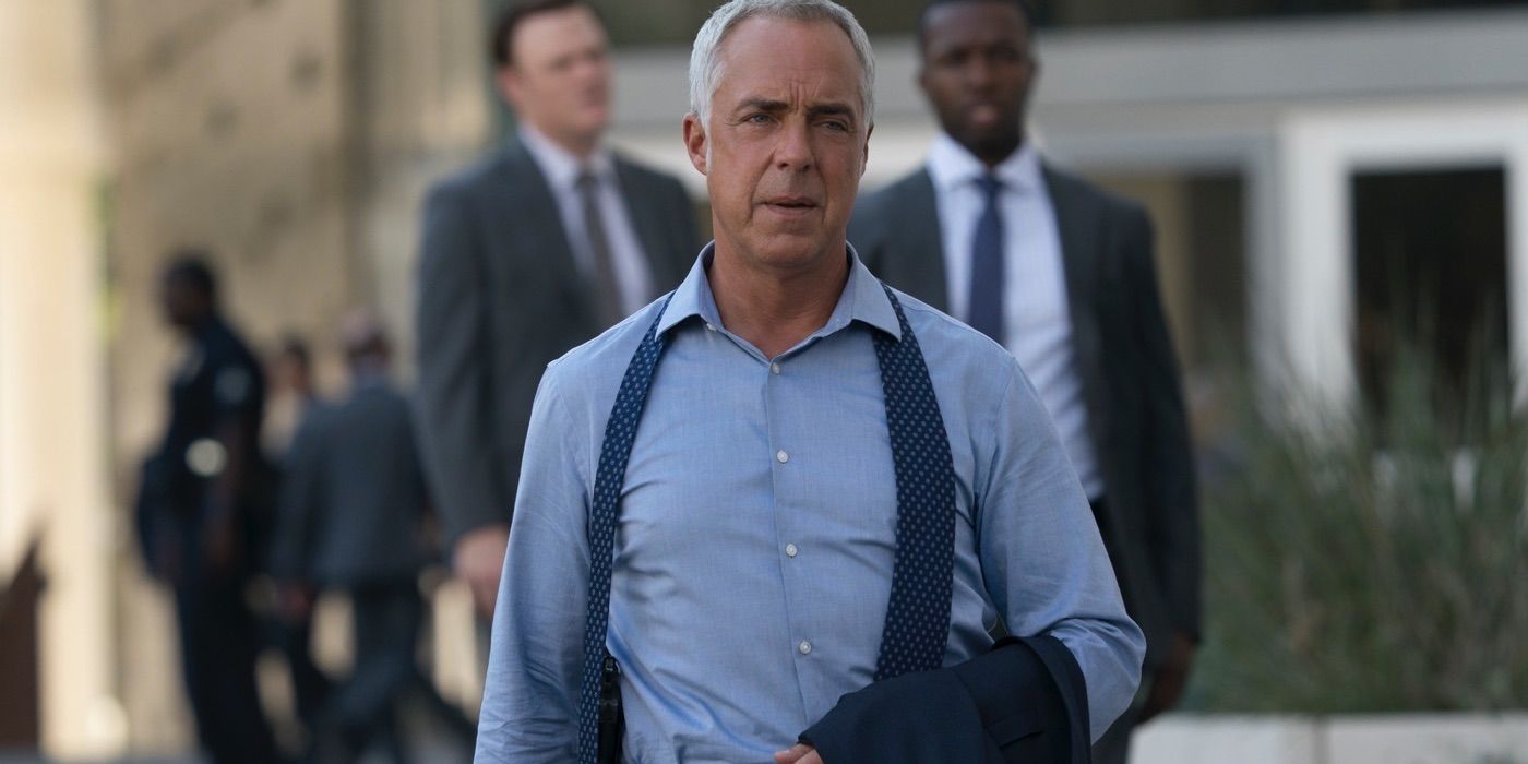 Harry Bosch walking down the street in Bosch