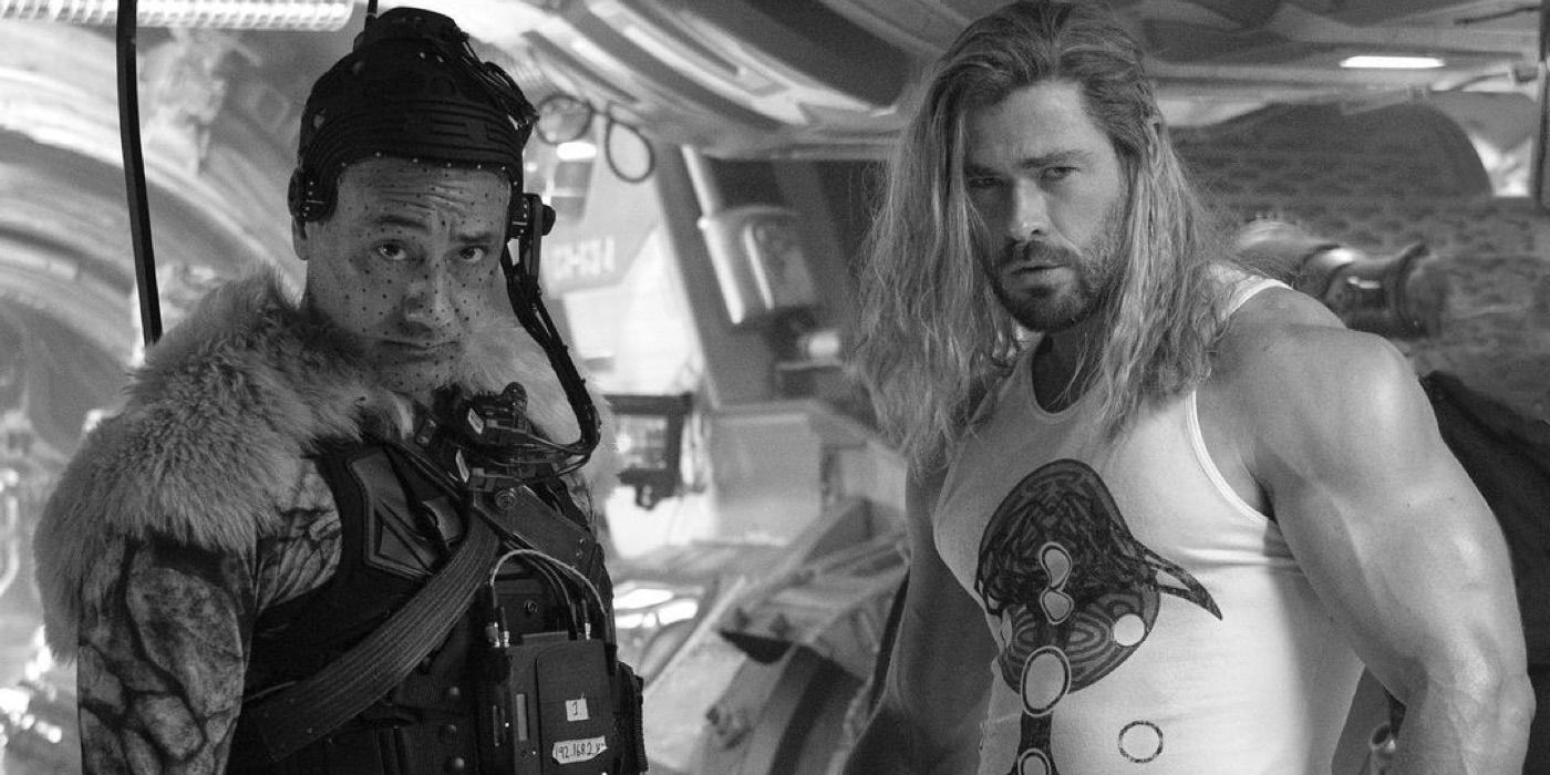 Thor 4 Filming Wraps as Chris Hemsworth Shares Hulking Set ...