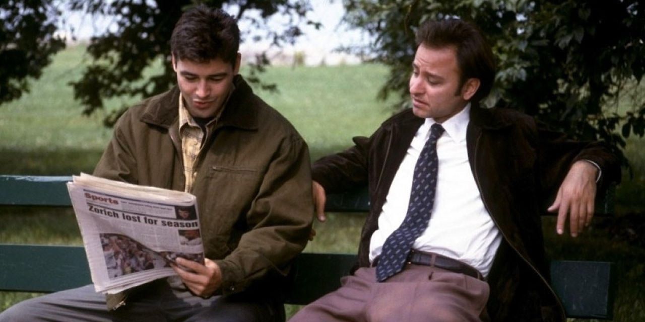Kyle Chandler and Fisher Stevens in Early Edition