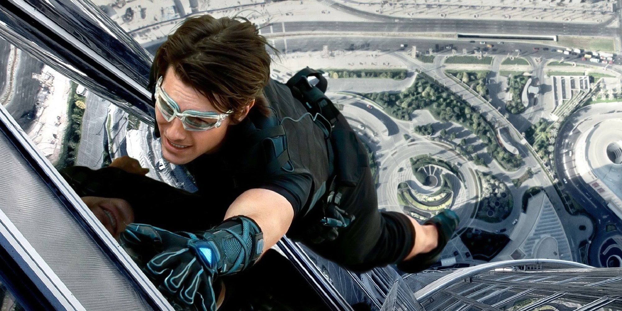 Ethan Hunt climibg the Burk Khalifa in Mission: Impossible - Ghost Protocol.