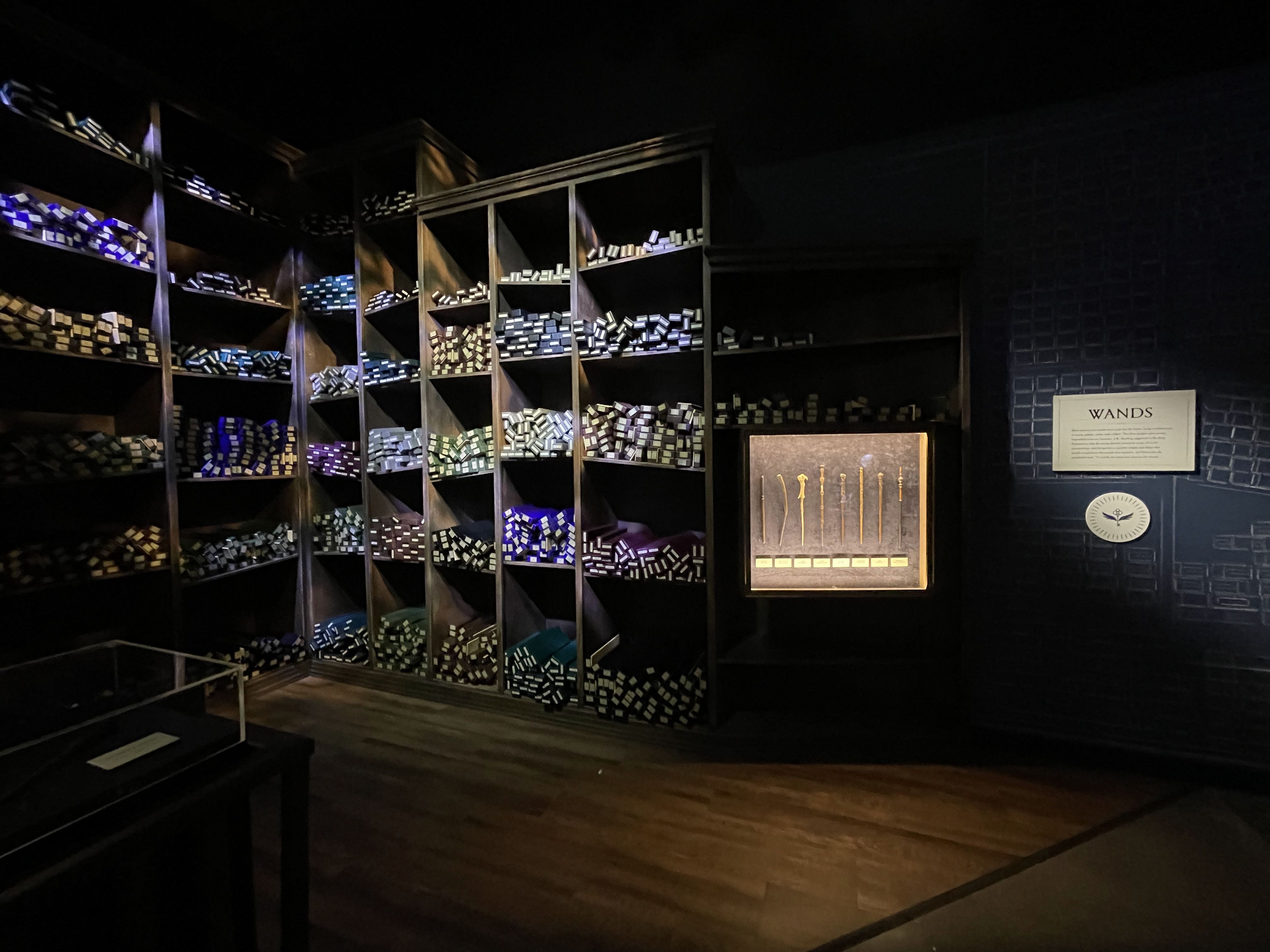 New Warner Bros. Studio Tour Video and Images Harry Potter, DC Props