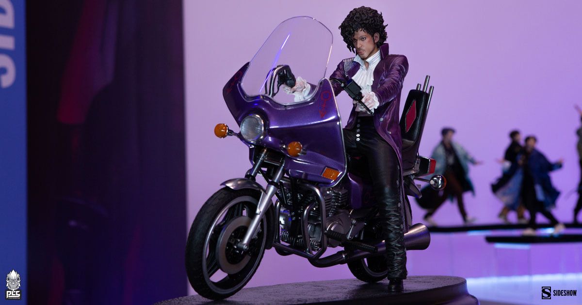 prince sideshow collectibles purple rain figure and bike 1