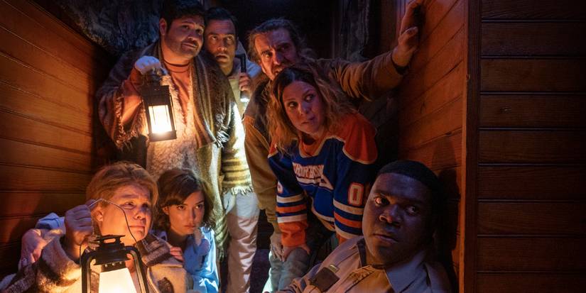35 Best Murder Mystery Movies Like 'Glass Onion: A Knives Out Mystery'