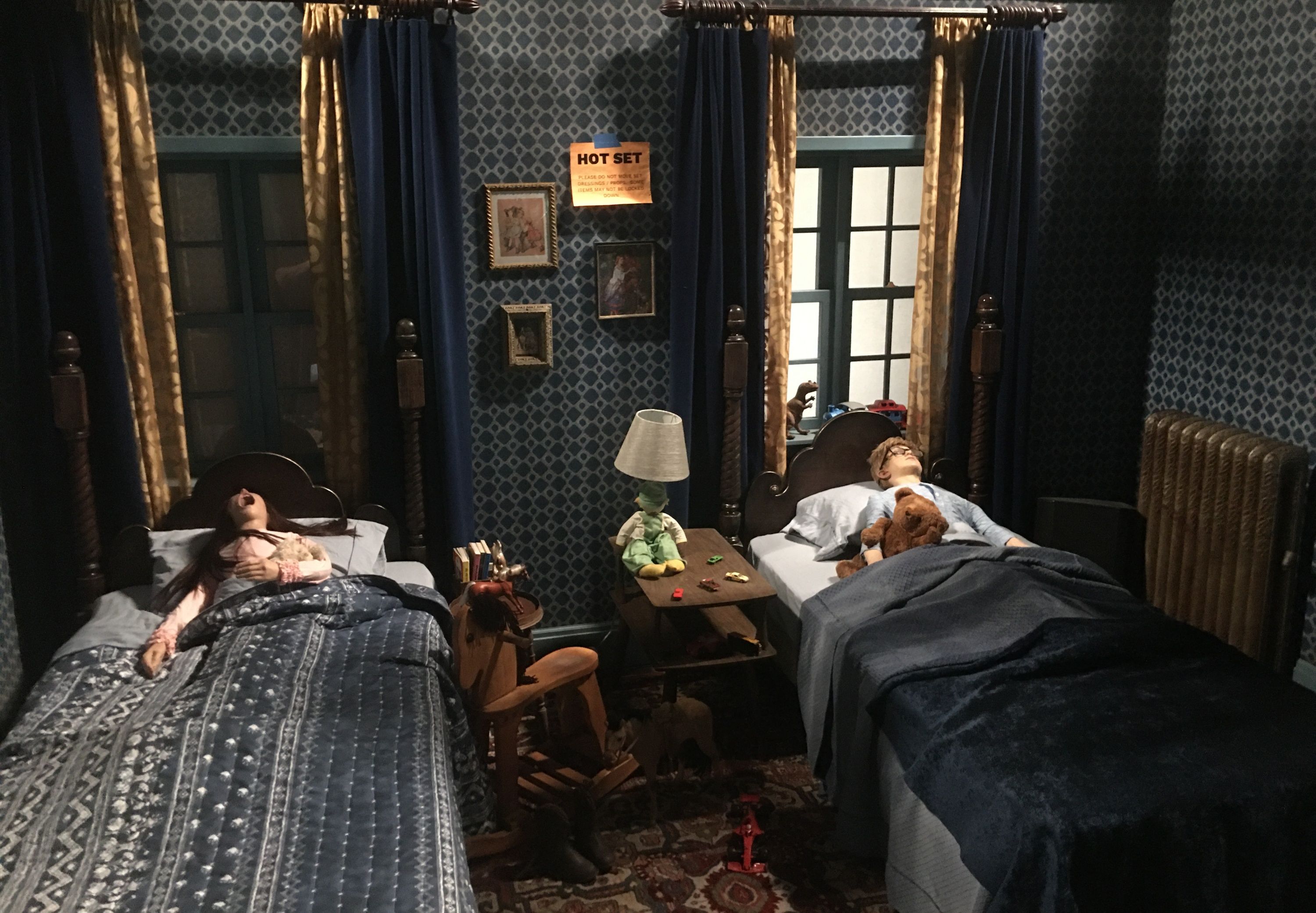 HHN 2021 Haunting of Hill House Maze Images and Details