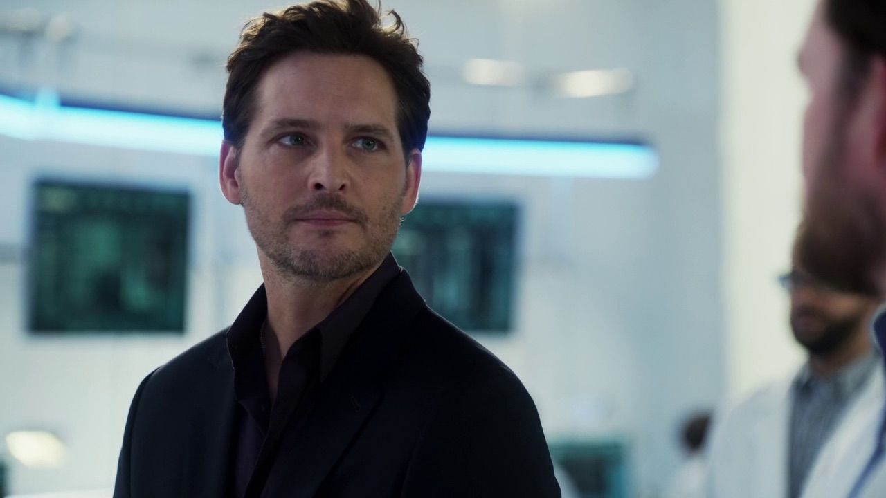 supergirl-peter-facinelli