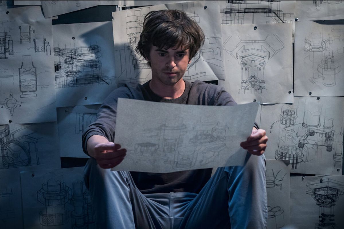 the-vault-freddie-highmore