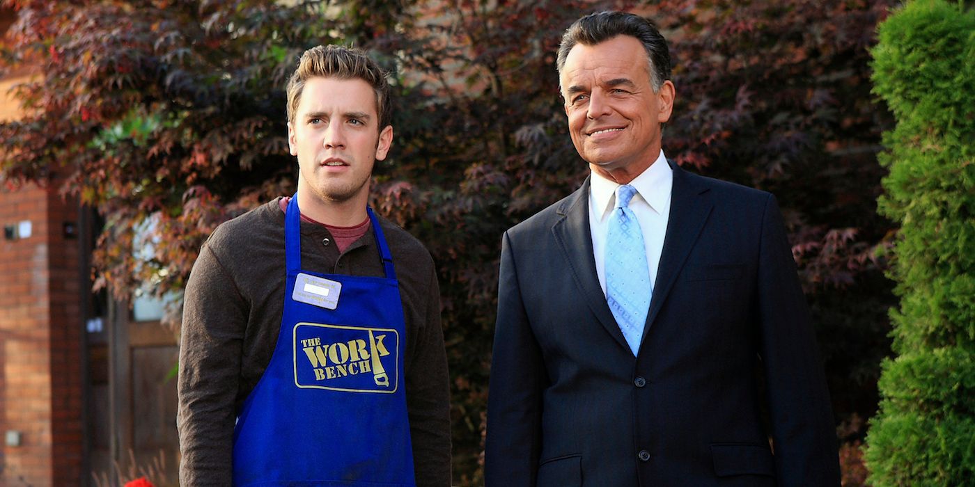 Bret Harrison and Ray Wise in Reaper