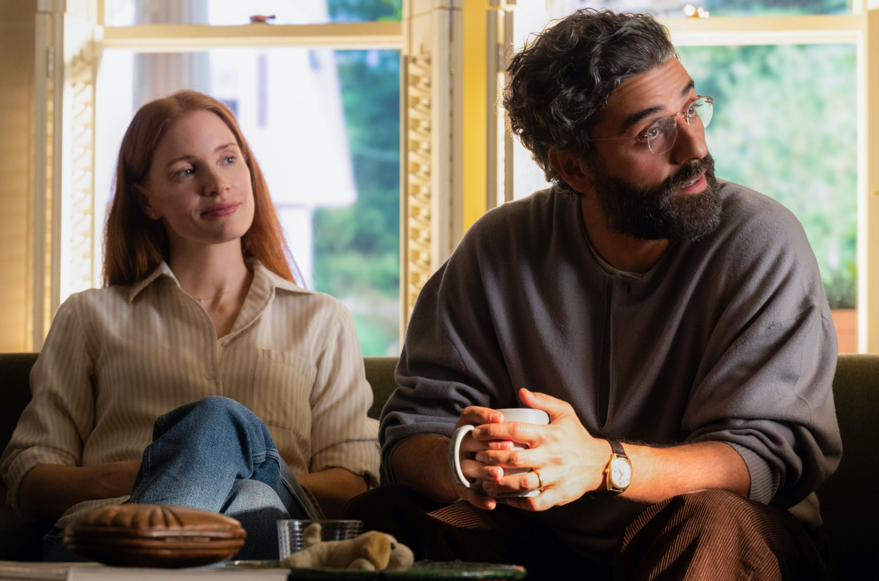 scenes-from-a-marriage-jessica-chastain-oscar-isaac-02