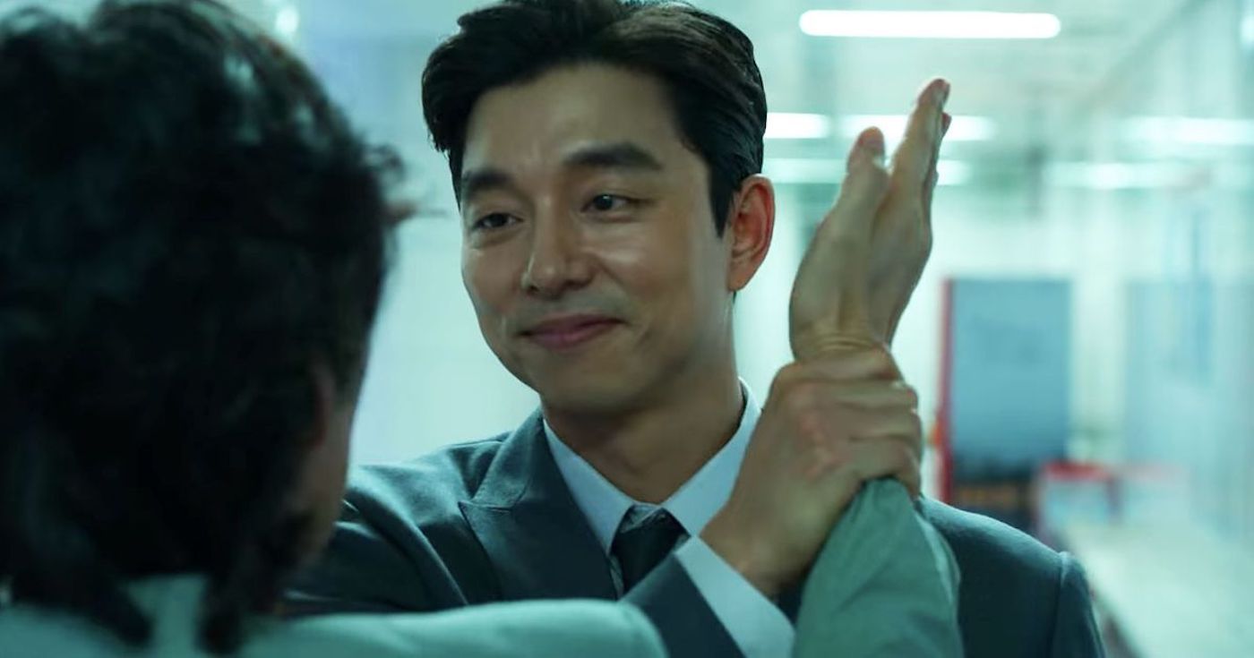 Gong-Yoo-Squid-Game-Recruiter