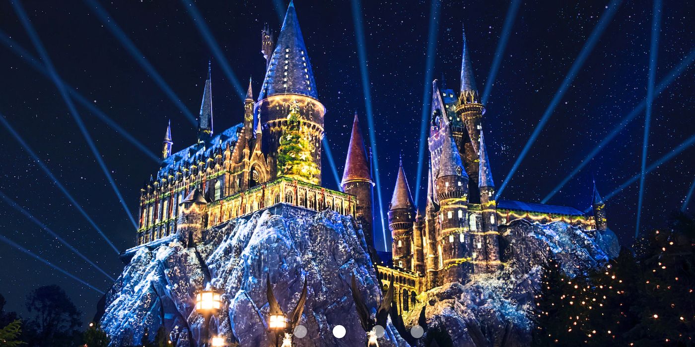 universal-studios-hollywood-christmas-wizarding-world-social-featured