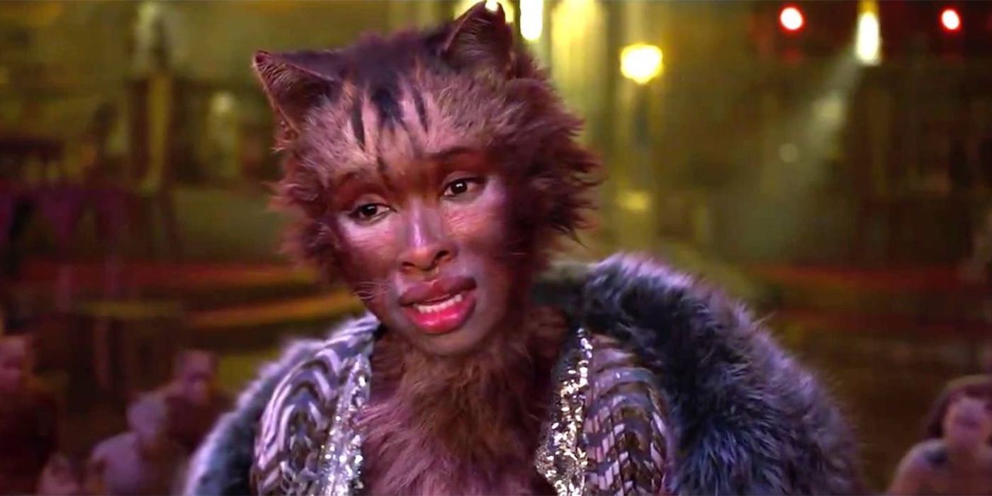 Jennifer Hudson as Grizabella crying in Cats.