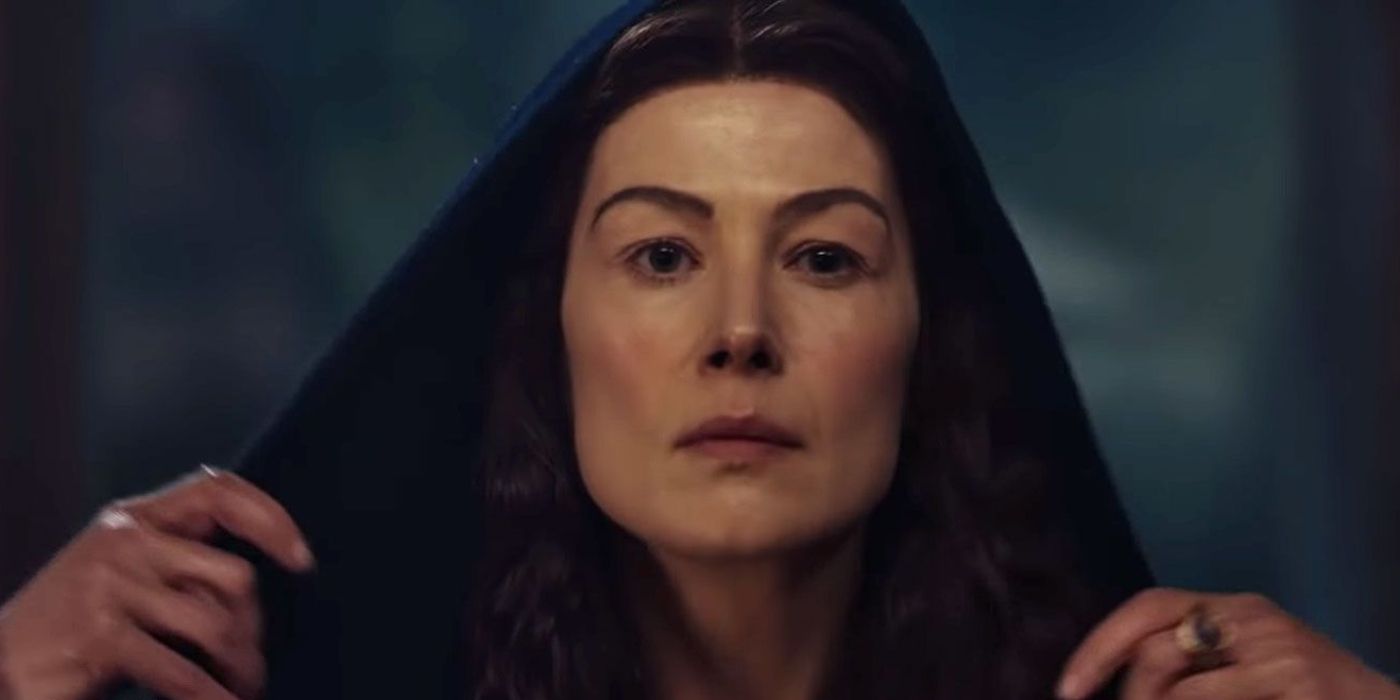 The Wheel of Time Season 1 Clip Reveals Moiraine and Lan Making an Entrance