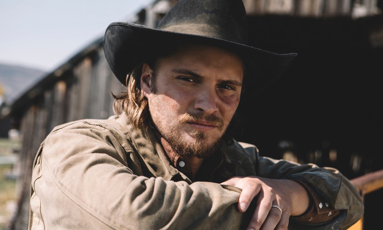 yellowstone-tv-everything-know-luke-grimes-actor-behind-kayce-dutton
