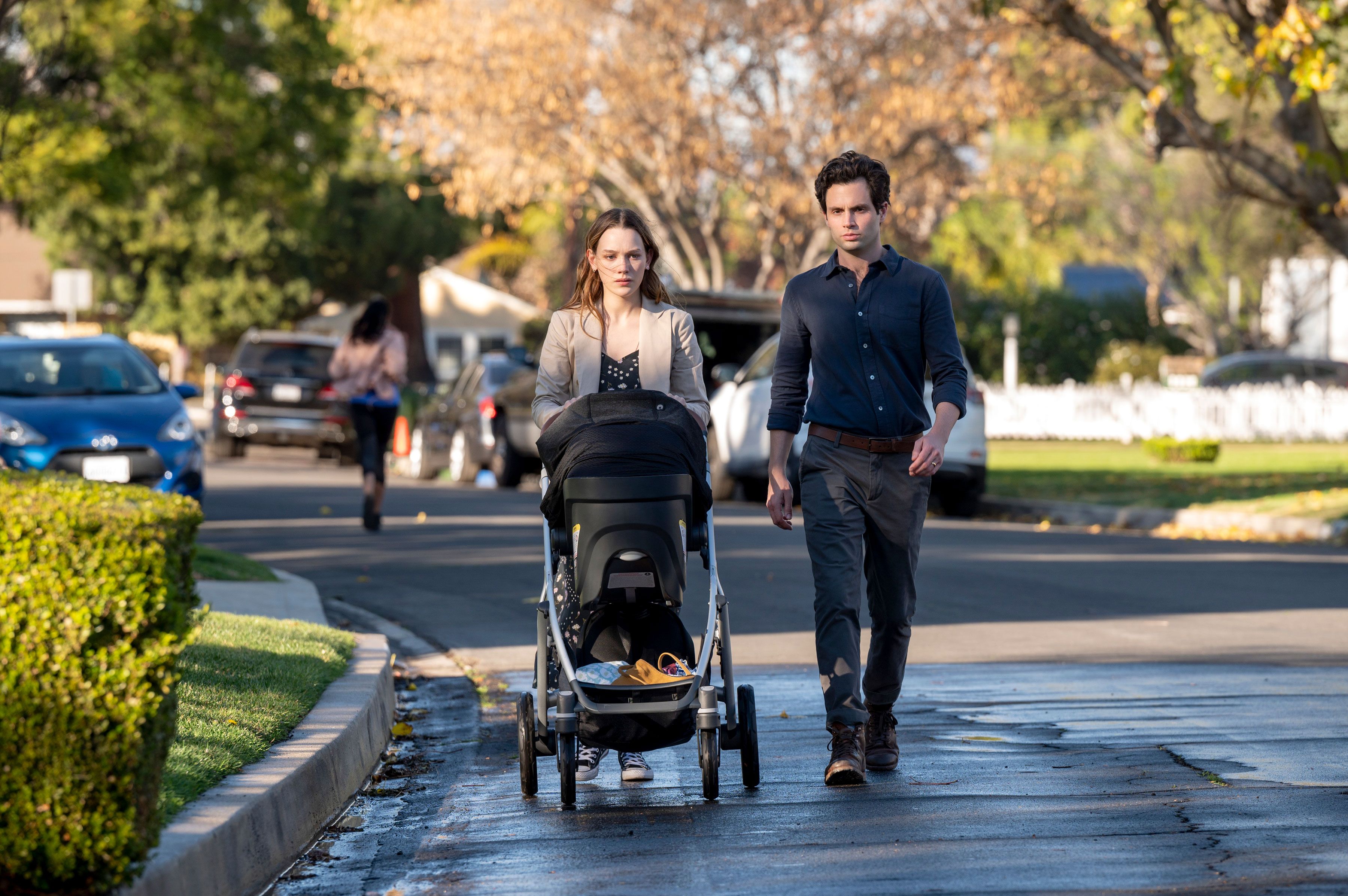 Victoria Pedretti and Penn Badgley in You Season 3