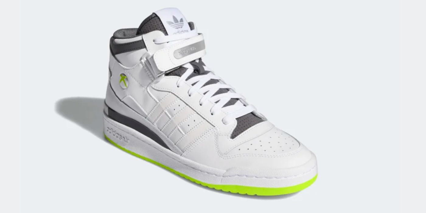 xbox-36-adidas-sneakers-social-featured