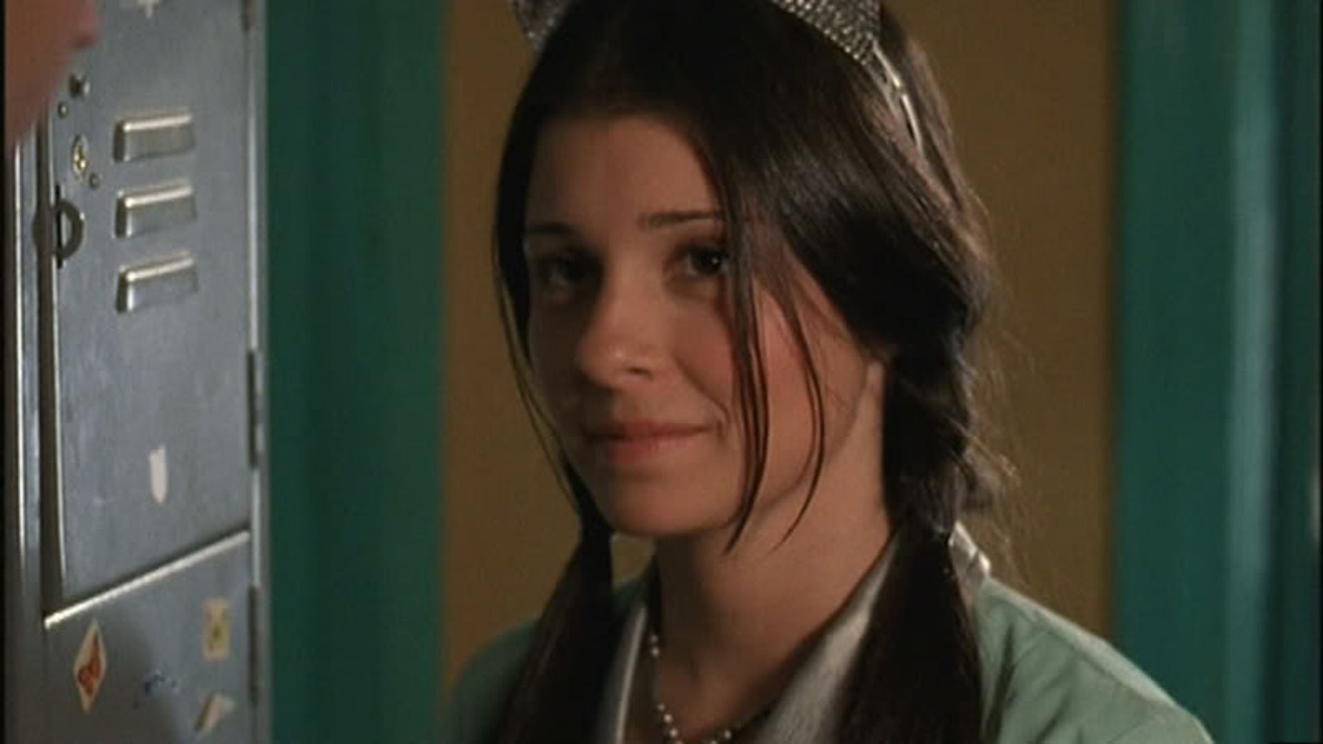 Shiri Appleby Confirmed For Roswell, New Mexico Season 4 After Cameo