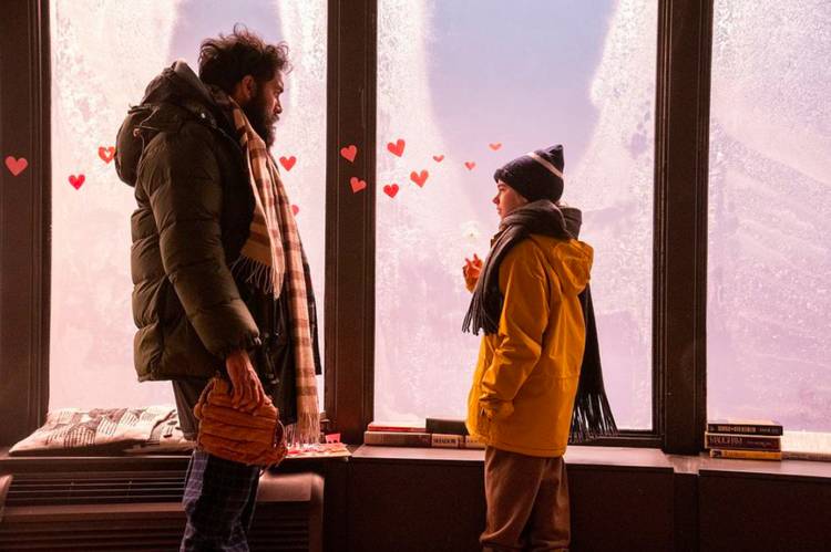 https://static1.colliderimages.com/wordpress/wp-content/uploads/2021/11/station-eleven-himesh-patel.jpg?q=50&fit=crop&w=750&dpr=1.5