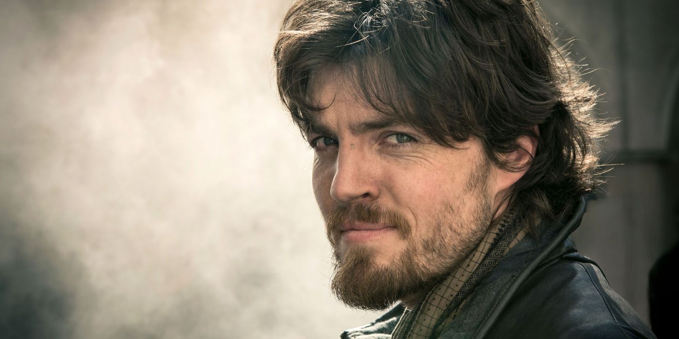 tom-burke-the-musketeers-social-featured