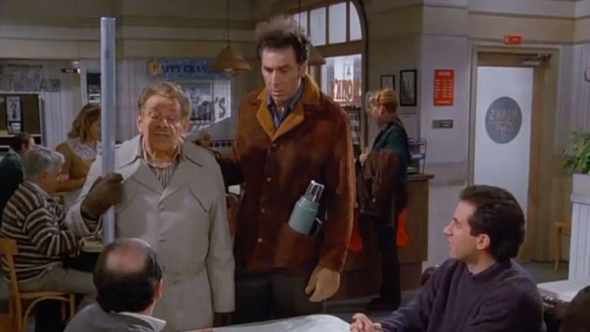 Jerry Stiller, Michael Richards, and Jerry Seinfeld in Seinfeld Festivus episode