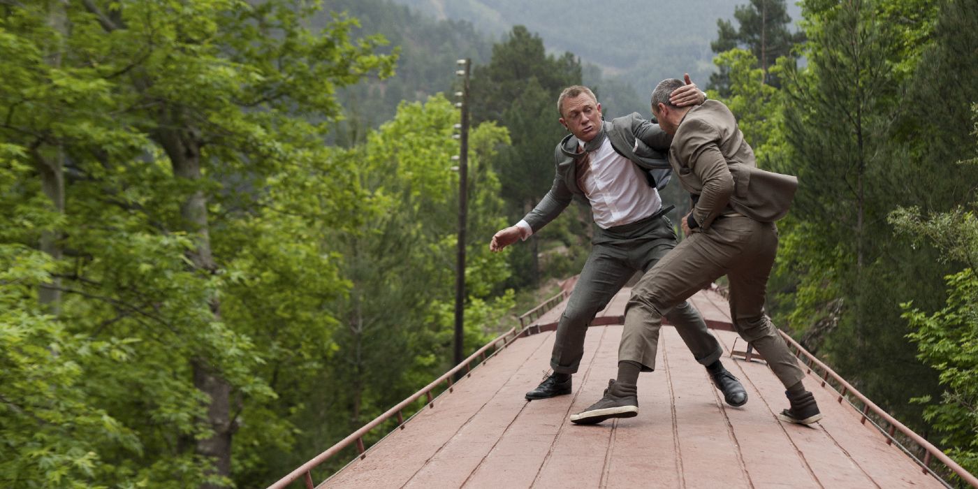Bond fighting another man atop a moving train in Skyfall.