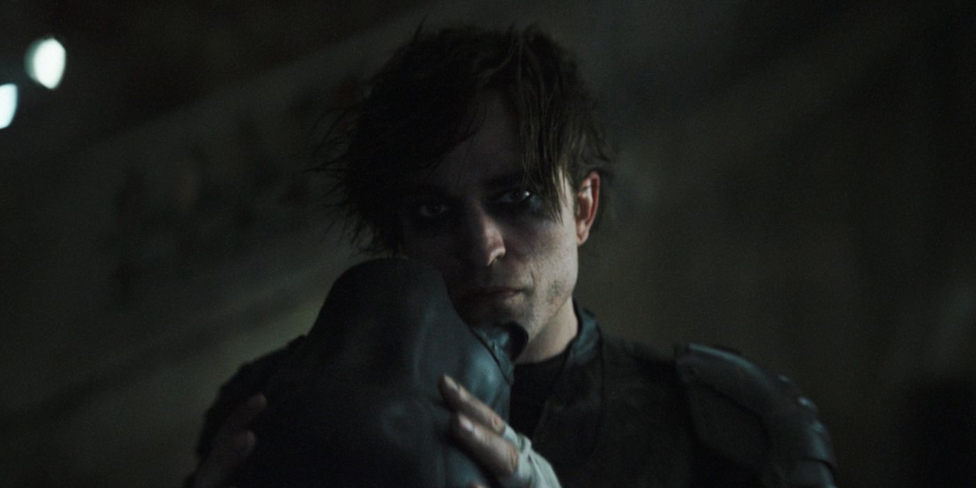 The Batman: Robert Pattinson & Matt Reeves on Trouble Emoting in Costume