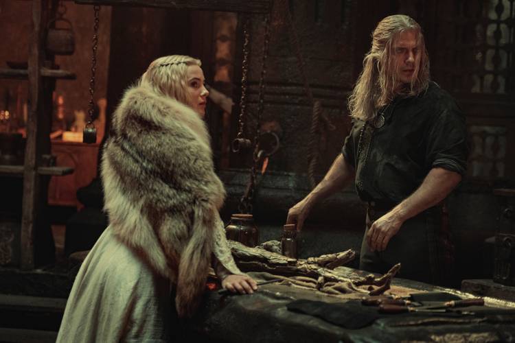 https://static1.colliderimages.com/wordpress/wp-content/uploads/2021/12/the-witcher-season-2-geralt-ciri-henry-cavill-freya-allan.jpg?q=50&fit=crop&w=750&dpr=1.5