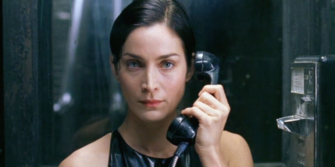 Carrie-Anne Moss as Trinity in The Matrix