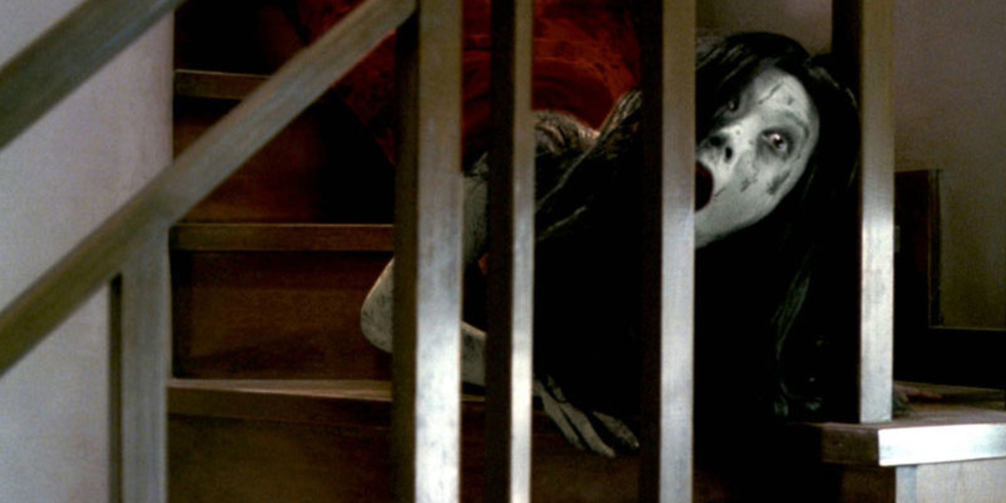 The 7 Best Horror Movies That Didn't Need Blood To Be Scary