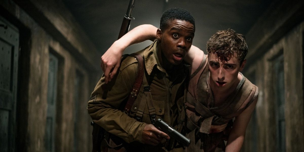 Jovan Adepo as Boyce and Dominic Applewhite as Rosenfeld in Overlord