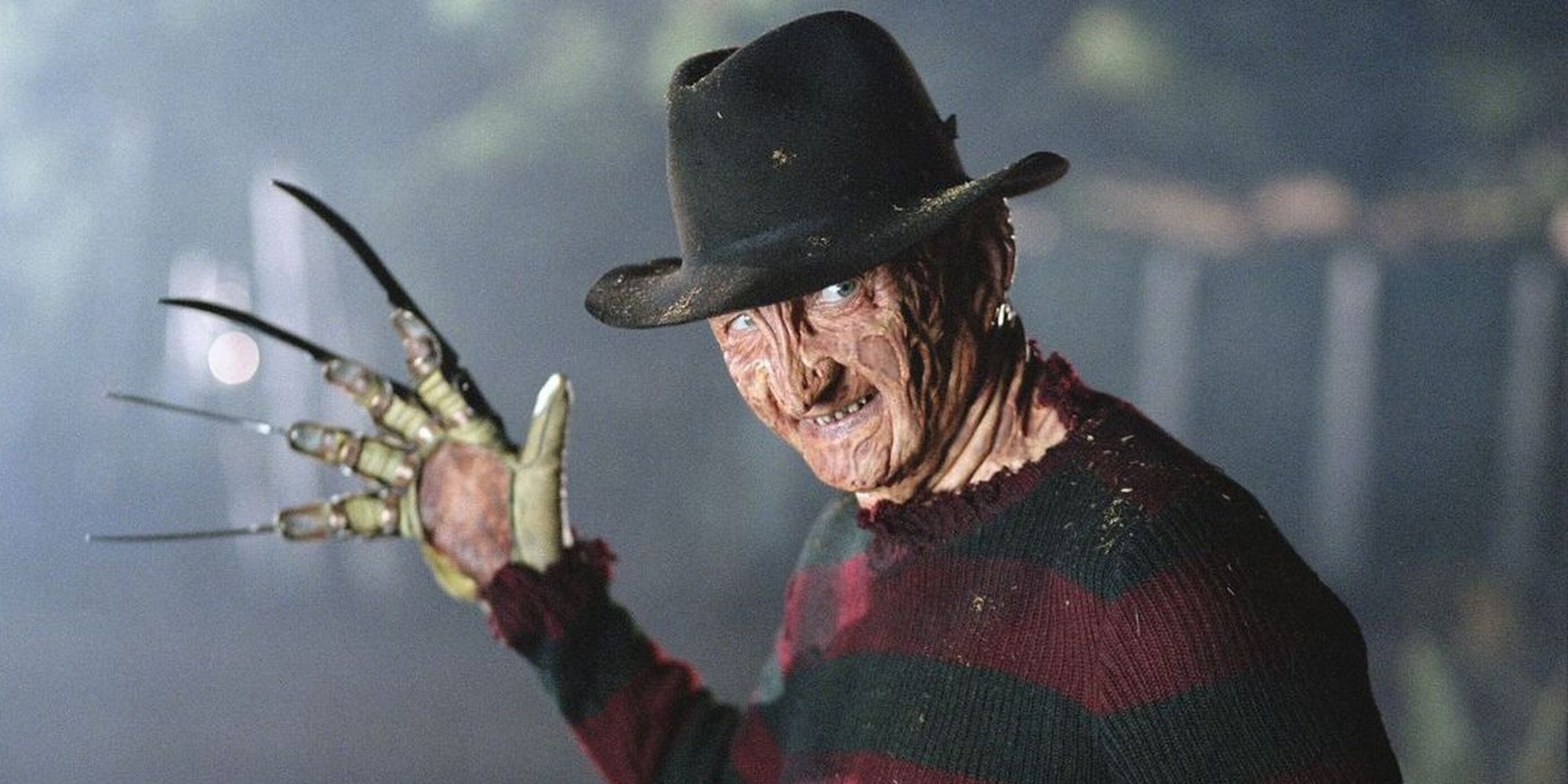 Robert Englund dans le rôle de Freddy Kreuger dans A Nightmare on Elm Street