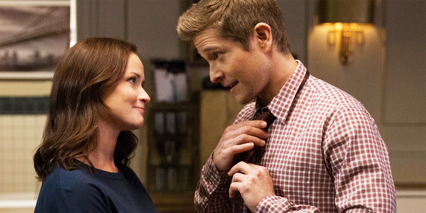 Alexis Bledel as Rory smiling at Matt Czuchry as Logan in Gilmore Girls: A Year in the Life