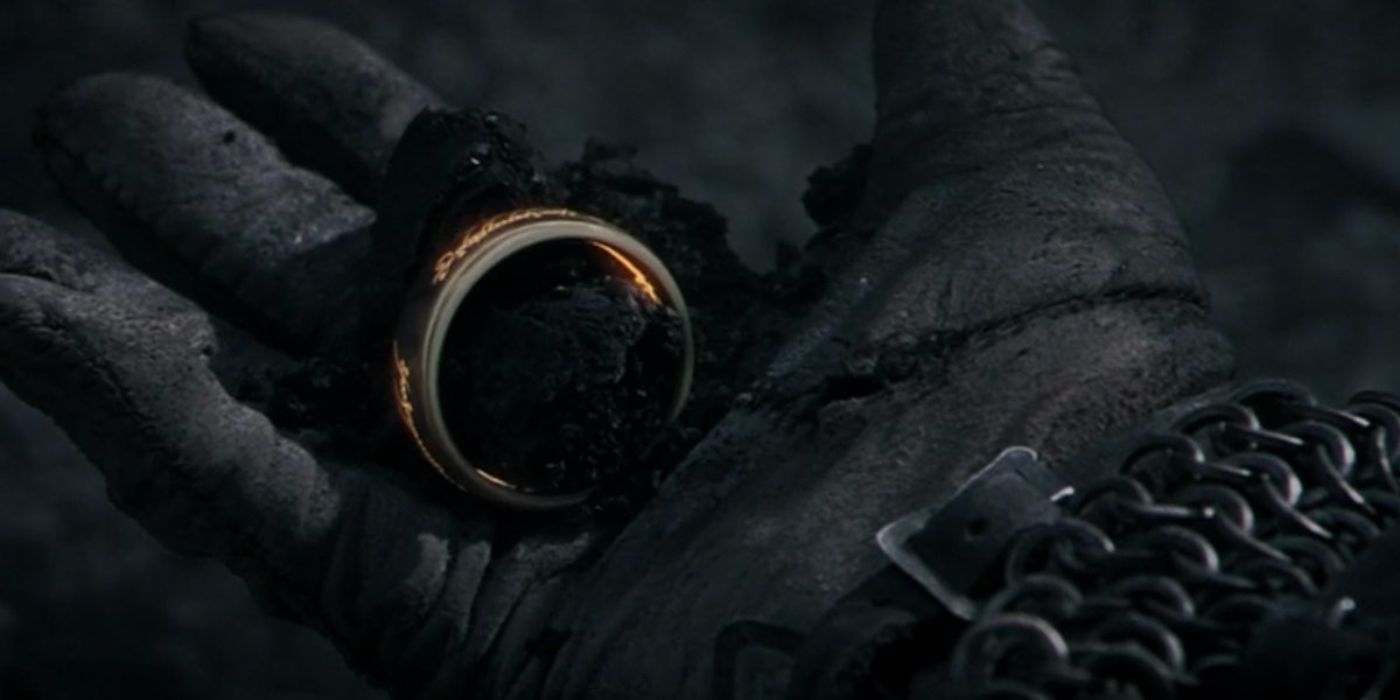 lord-of-the-rings-one-ring-isildur-social-featured