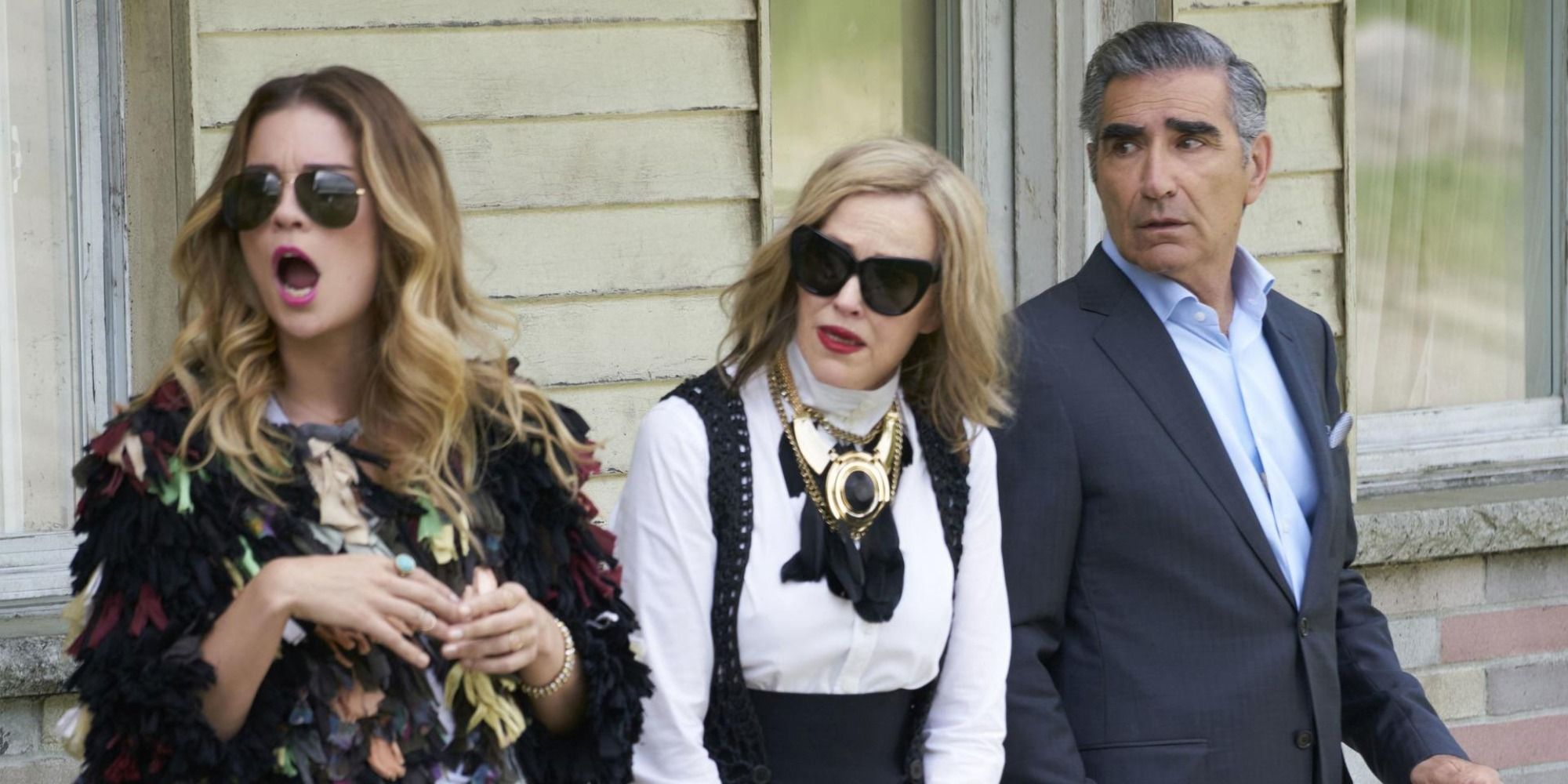 10 Schitt's Creek Episodes Where the Roses are Surprisingly Mature