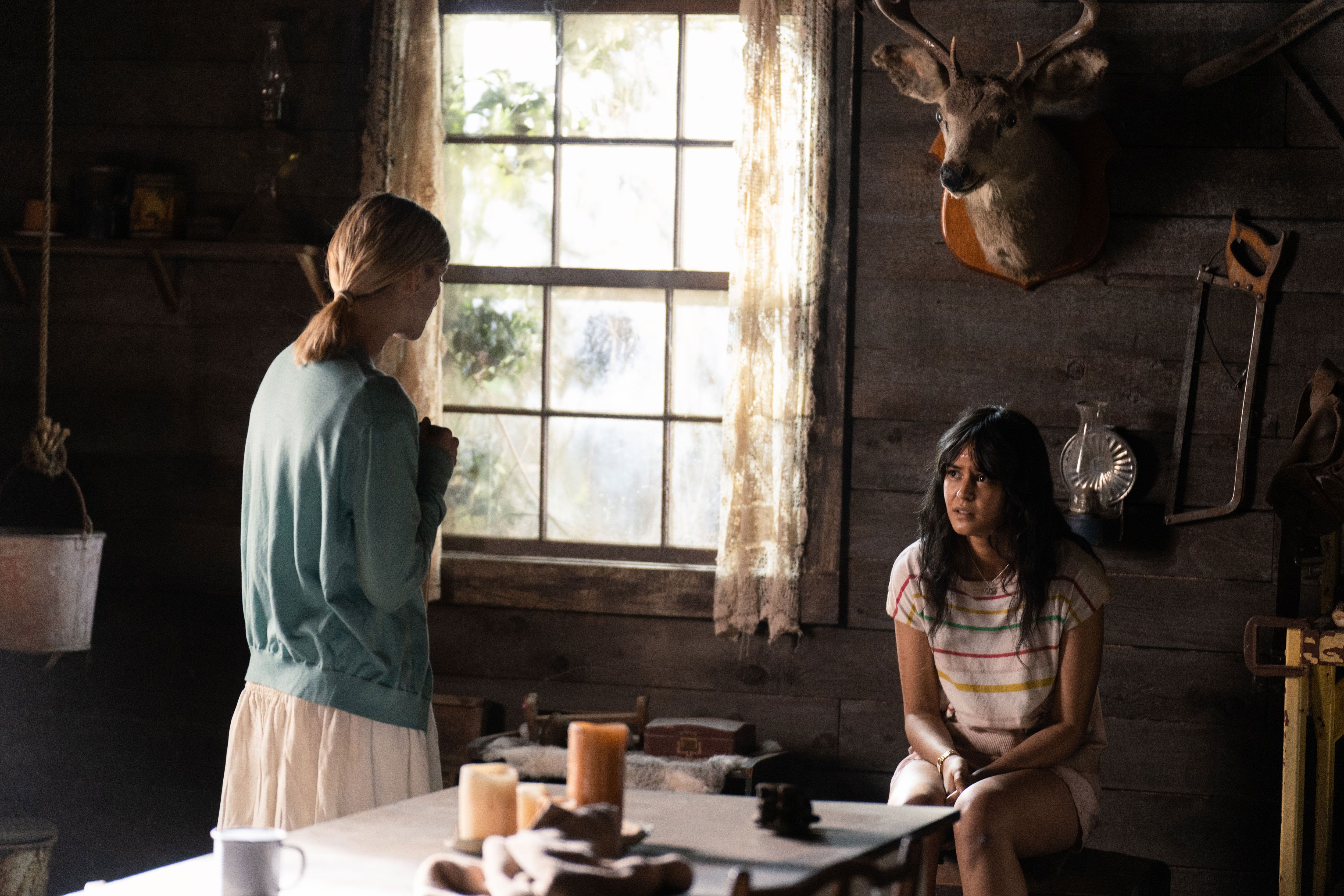 Jane Widdop and Courtney Eaton in Yellowjackets