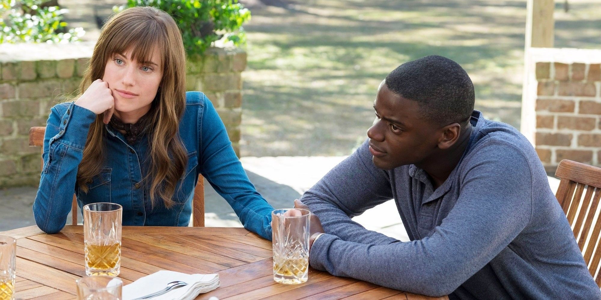 Allison Williams and Daniel Kaluuya in Get Out 2017