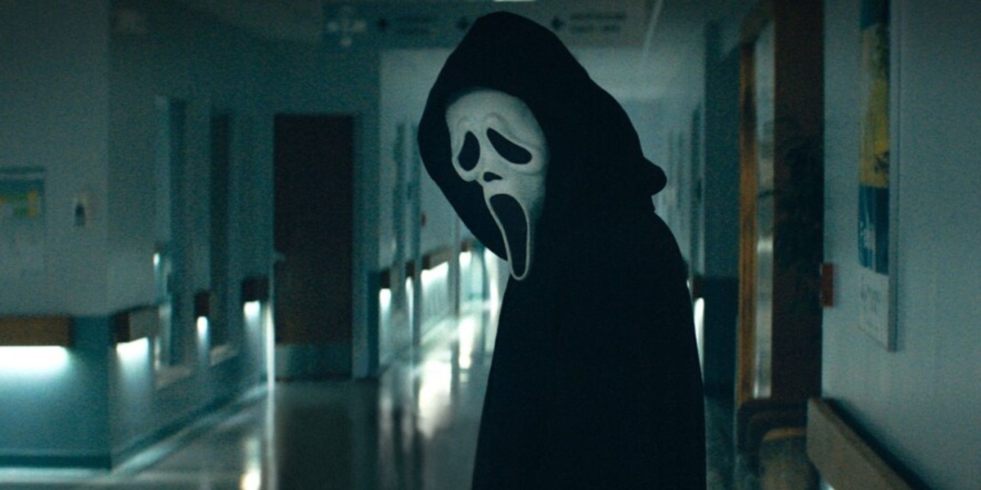 Ghostface in Scream 2022