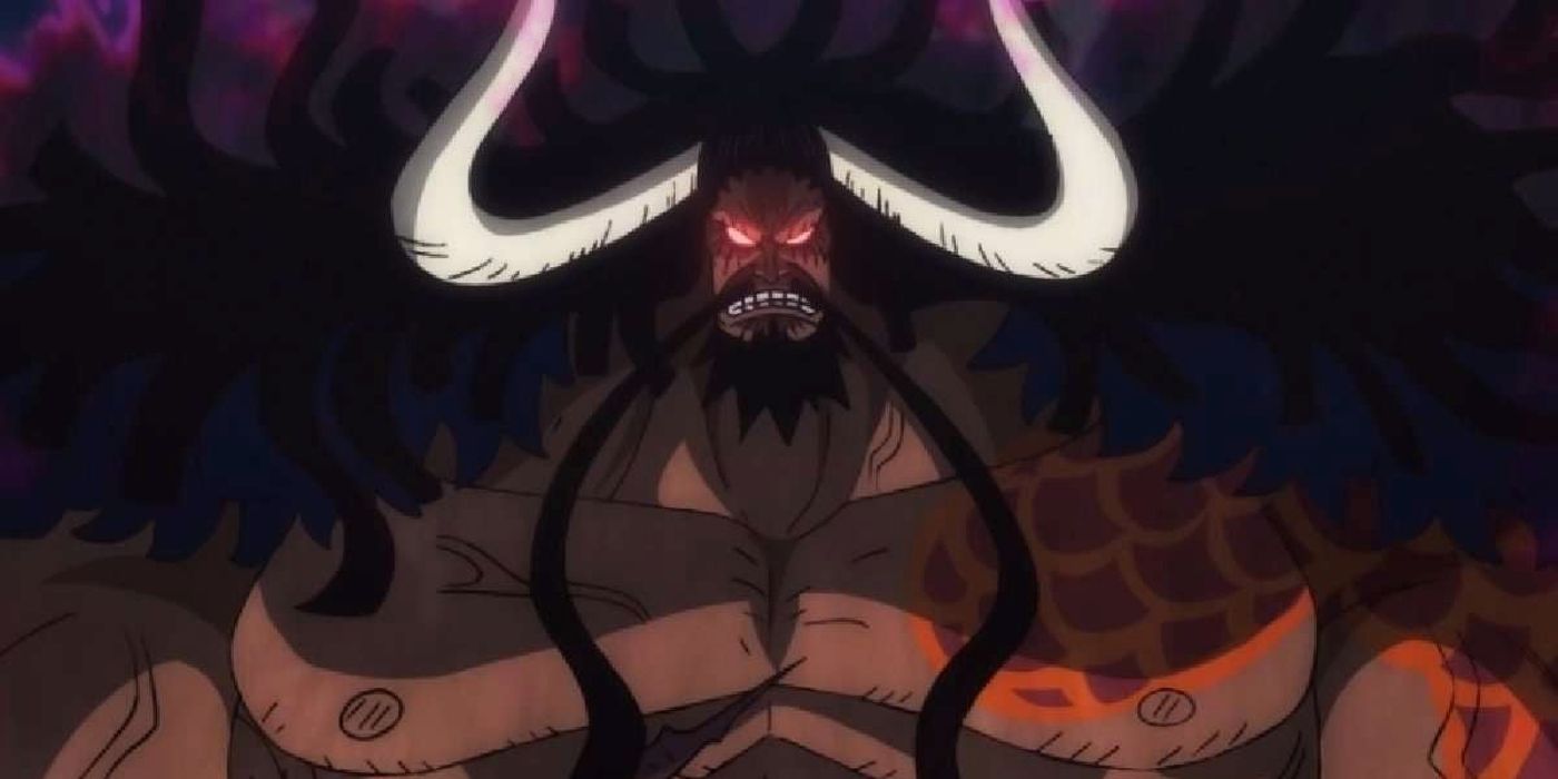 Kaido with his eyes glowing red looking angry in One Piece