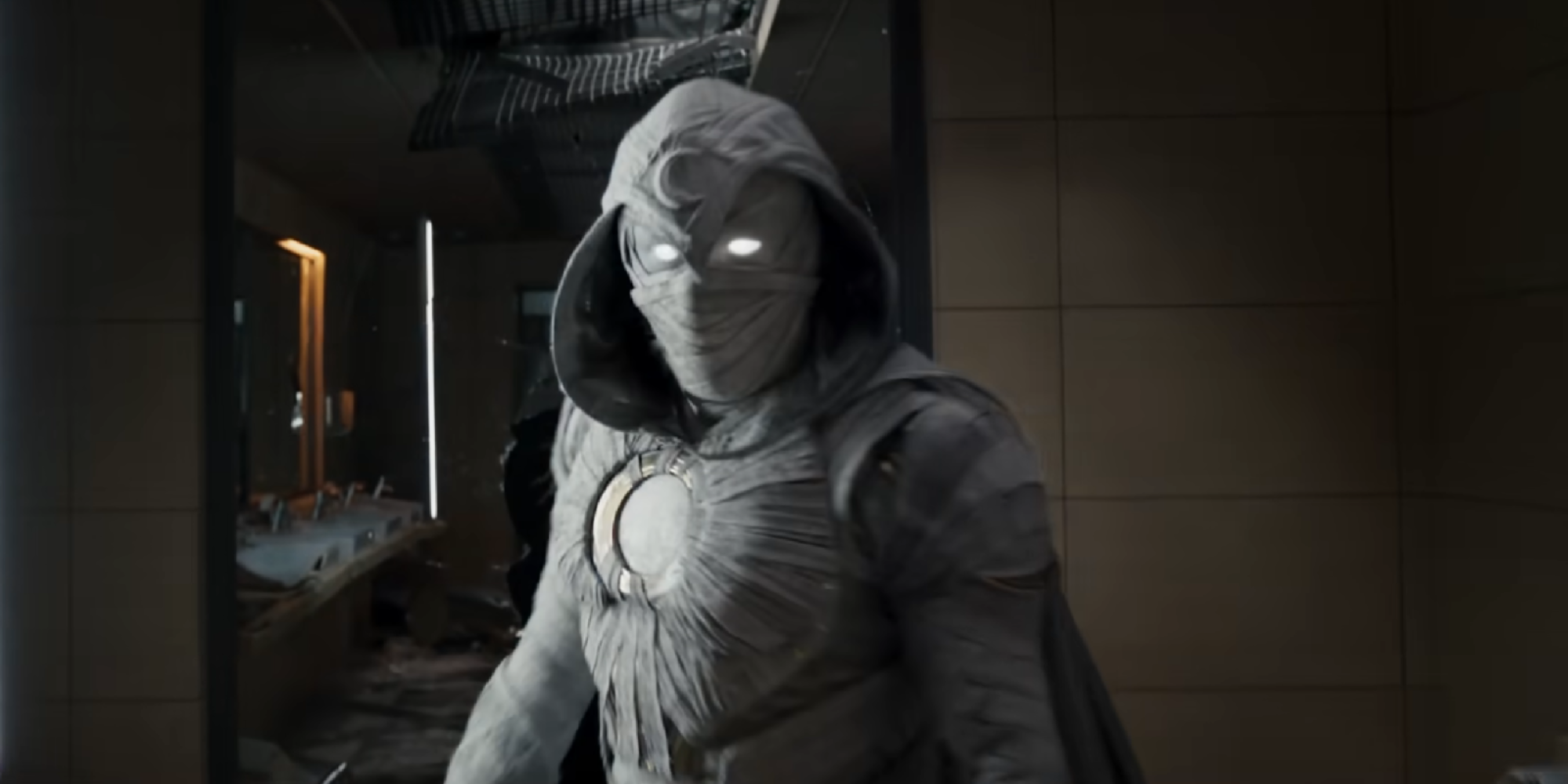 Kang Looms Over Oscar Isaac's MCU Hero In Moon Knight Season 2 Art