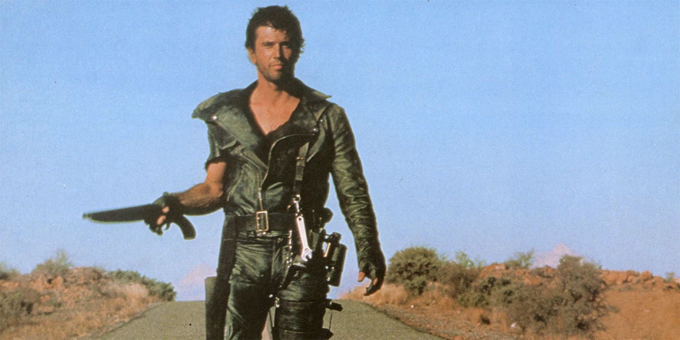 Mel Gibson walks through the outback in Mad Max Road Warrior