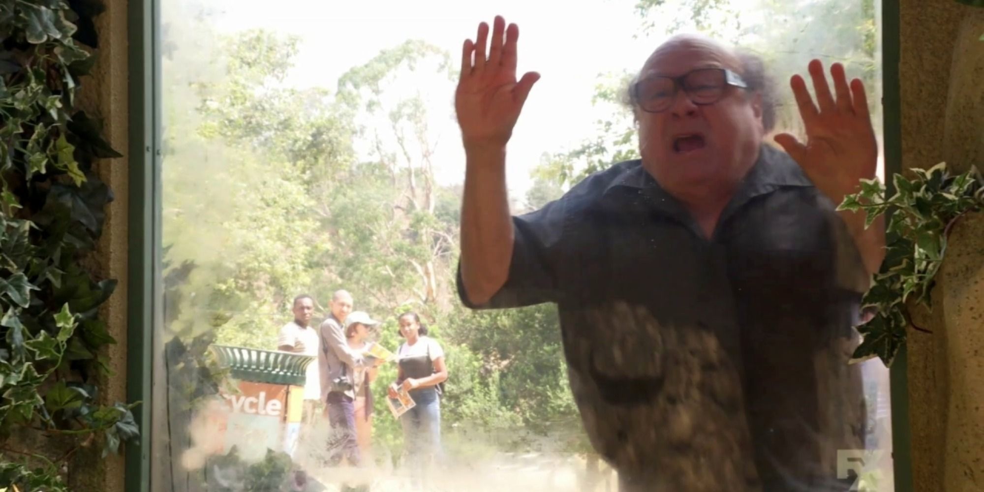 Danny DeVito screaming against a window in &lsquo;It&rsquo;s Always Sunny in Philadelphia&rsquo;