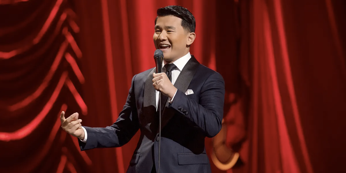 ronny-chieng-asian-comedian-destroys-america