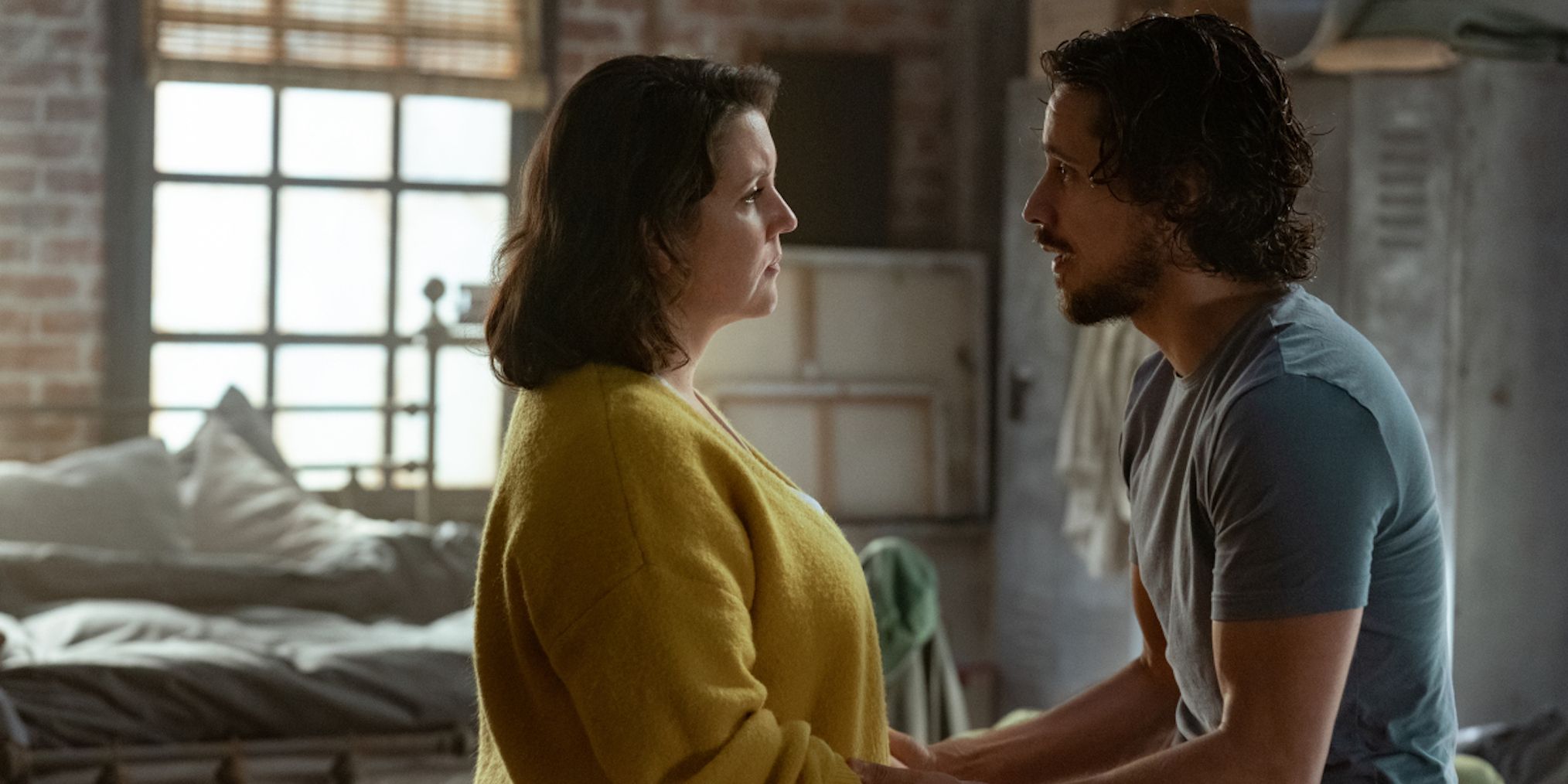 Melanie Lynskey and Peter Gadiot in Yellowjackets