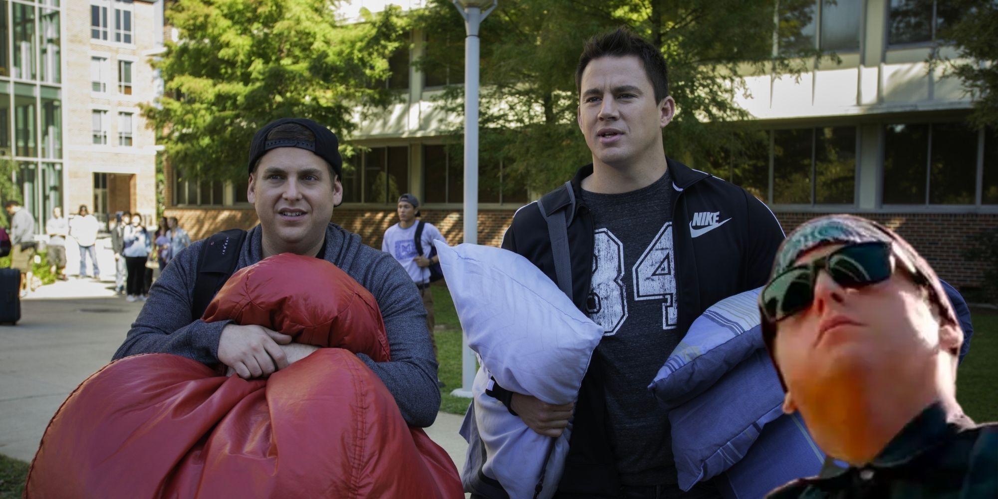 22 Jump Street Jonah Hill and Channing Tatum on the college campus and Jonah wearing a bandana and sunglasses looking tough