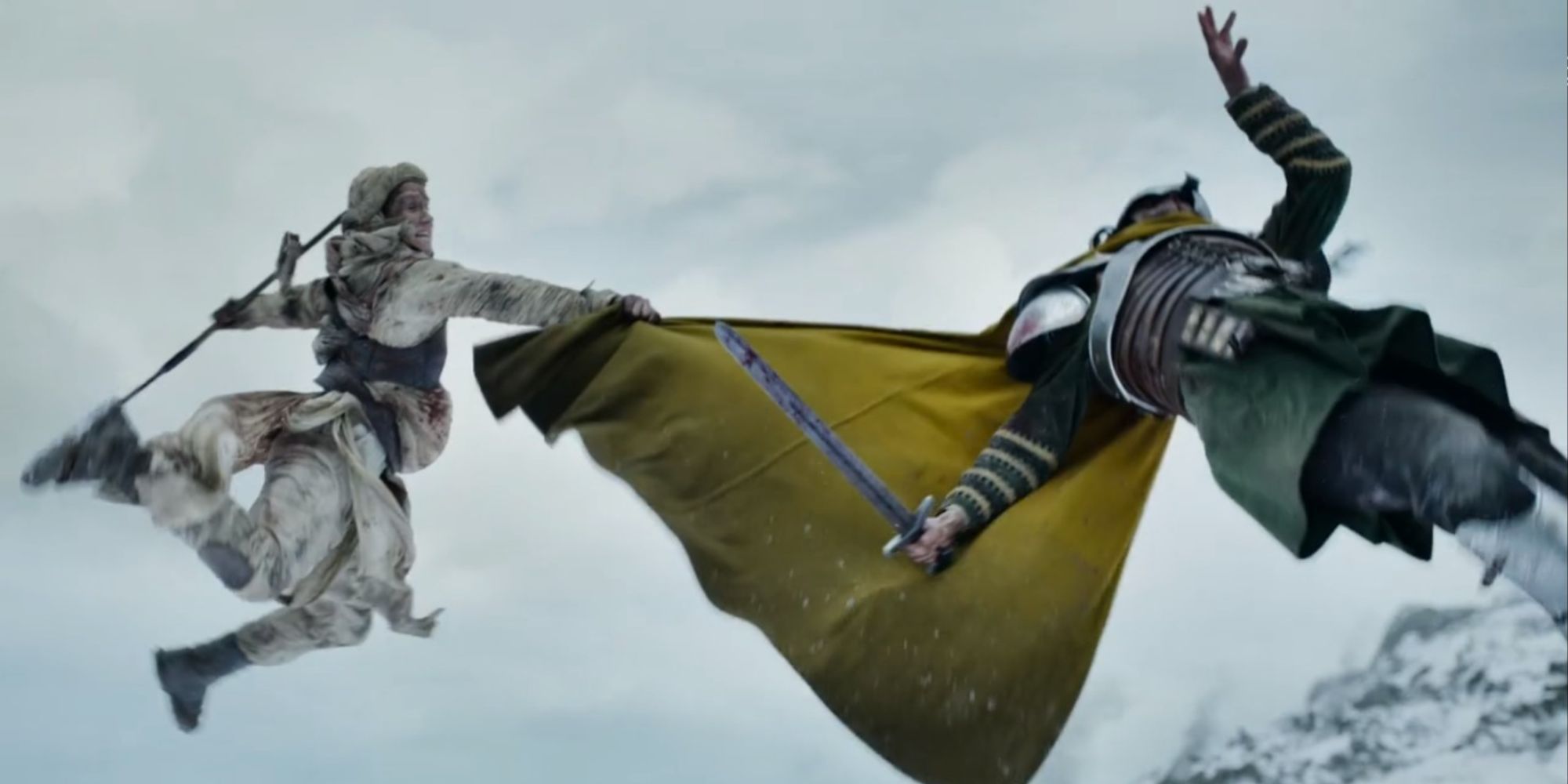 Tigraine fighting a solider from Illian