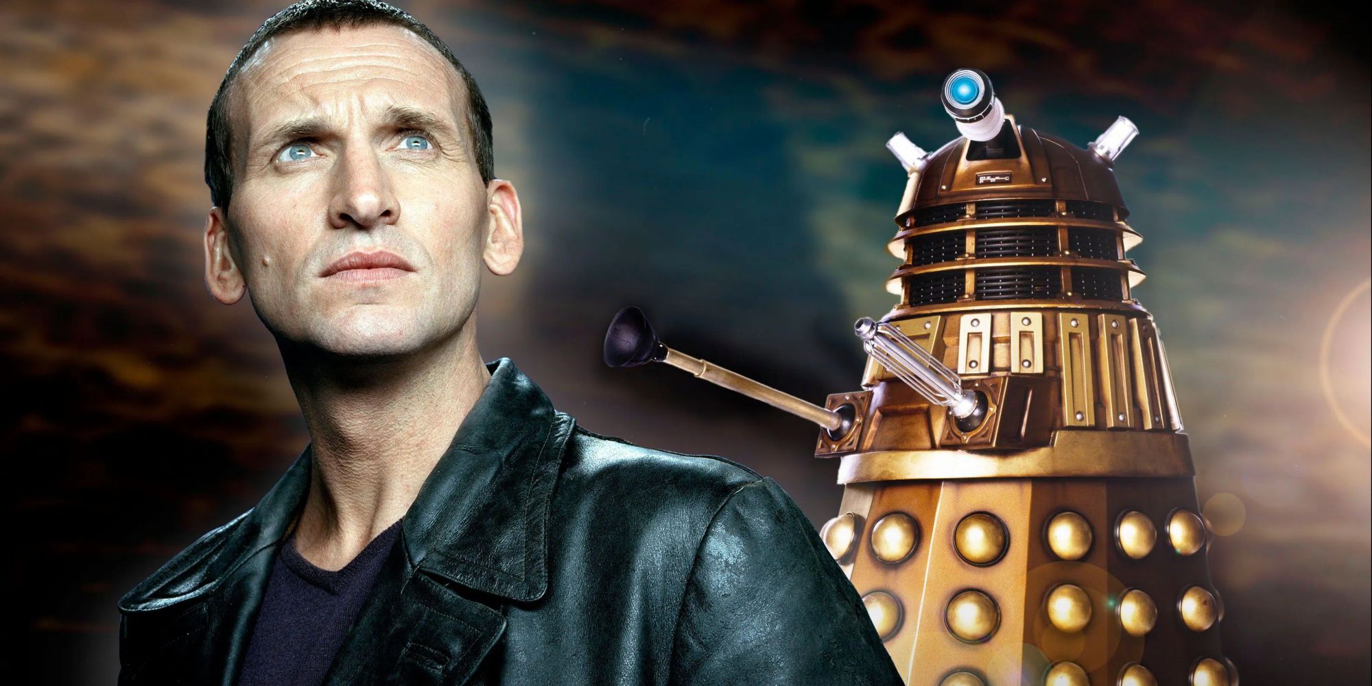 Doctor Who Chris Eccleston in front of a gold Dalek