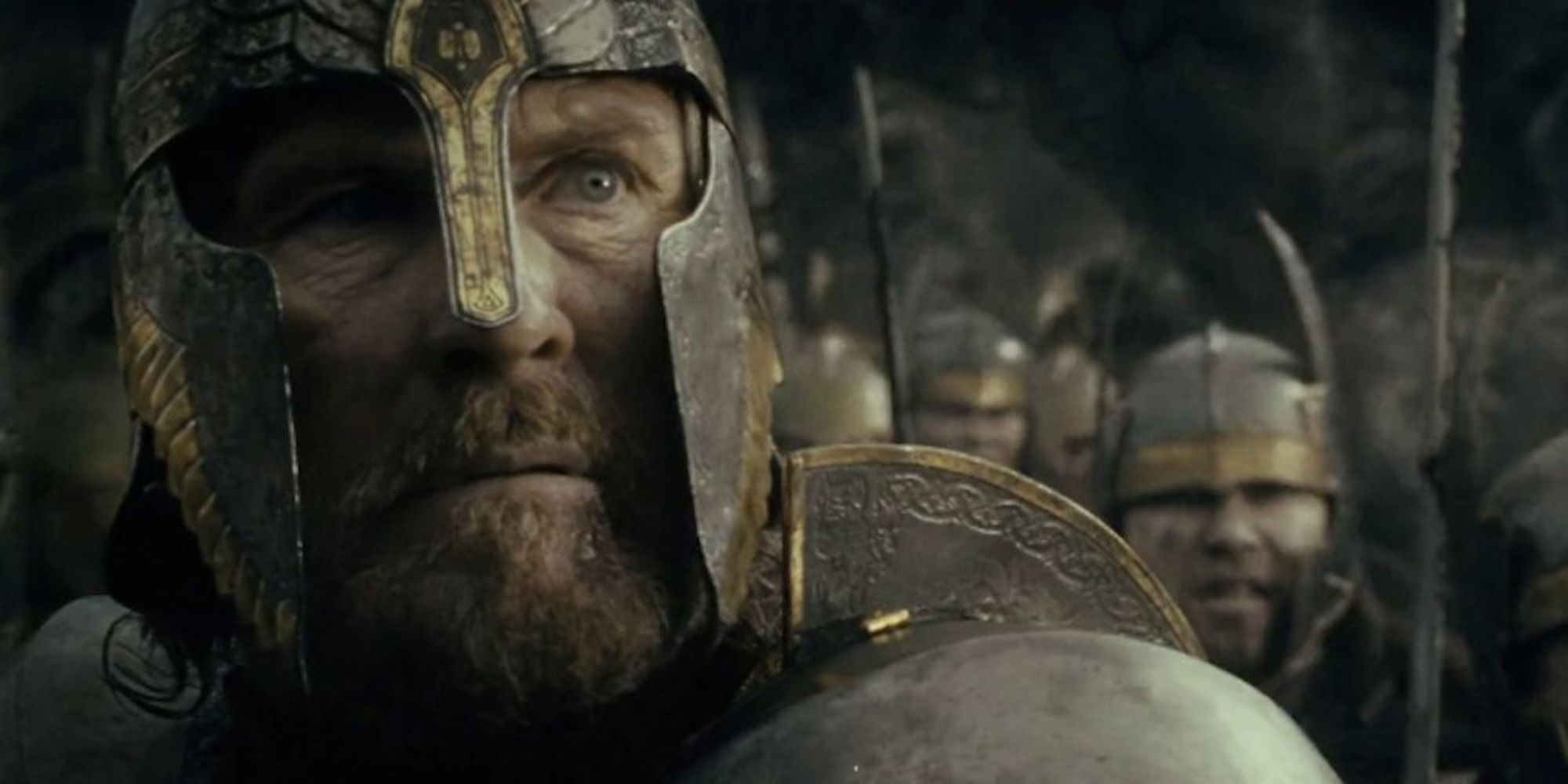 Peter McKenzie as Elendil fighting in the Seige of Barad-Dur in The Lord of the Rings: The Fellowship of the Ring